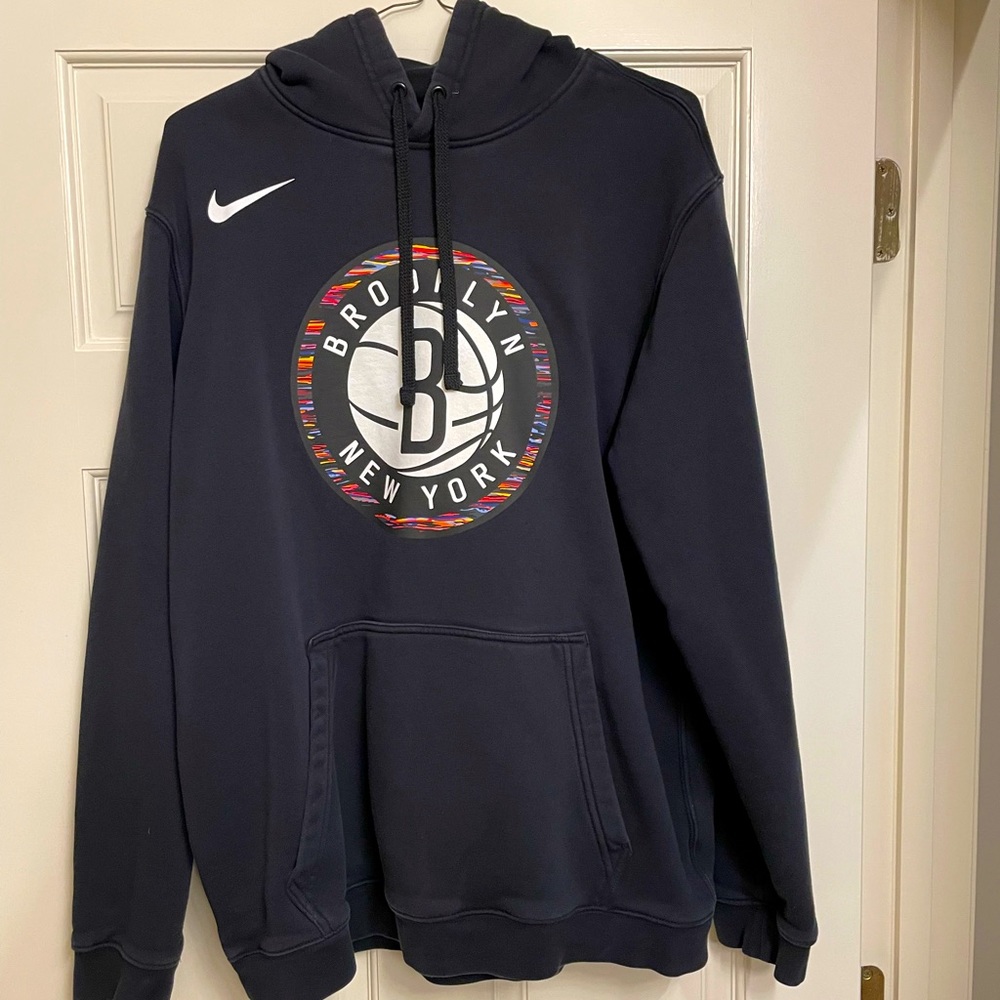 Nike hoodie, XL. Brooklyn Nets.